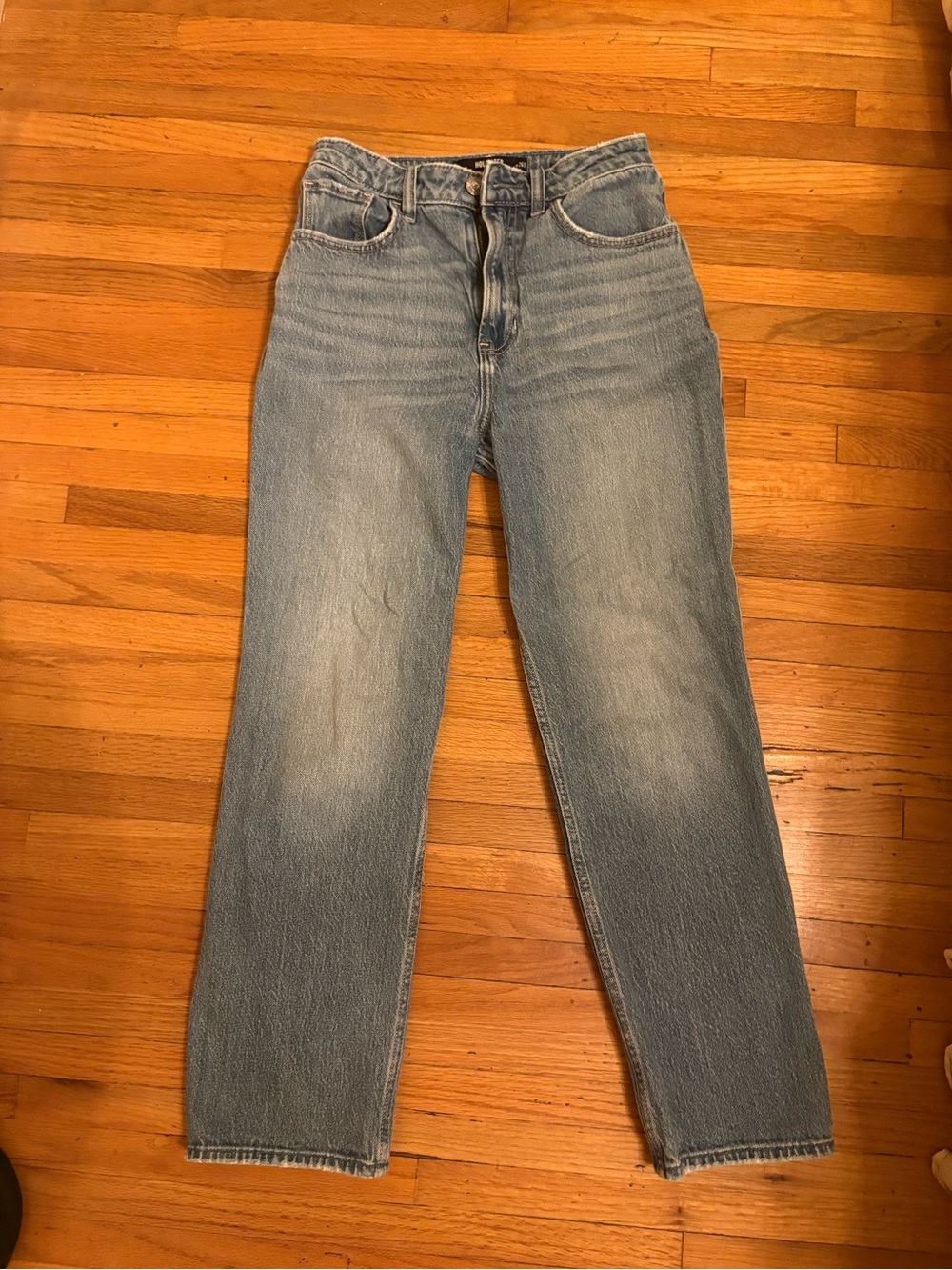 Hollister Ultra High-Rise 90s Straight Jeans - Light Blue